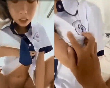 Bate -papo de sexo com Dan Phuong com suas nádegas